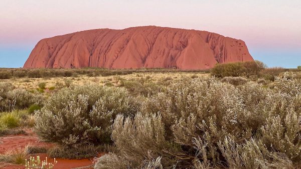 photo of Uluru, NT